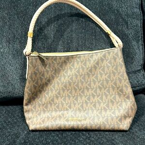 Michael Kors women’s handbag